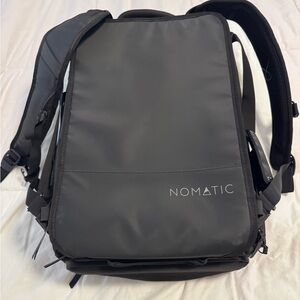 Nomatic Travel Bag (2017)